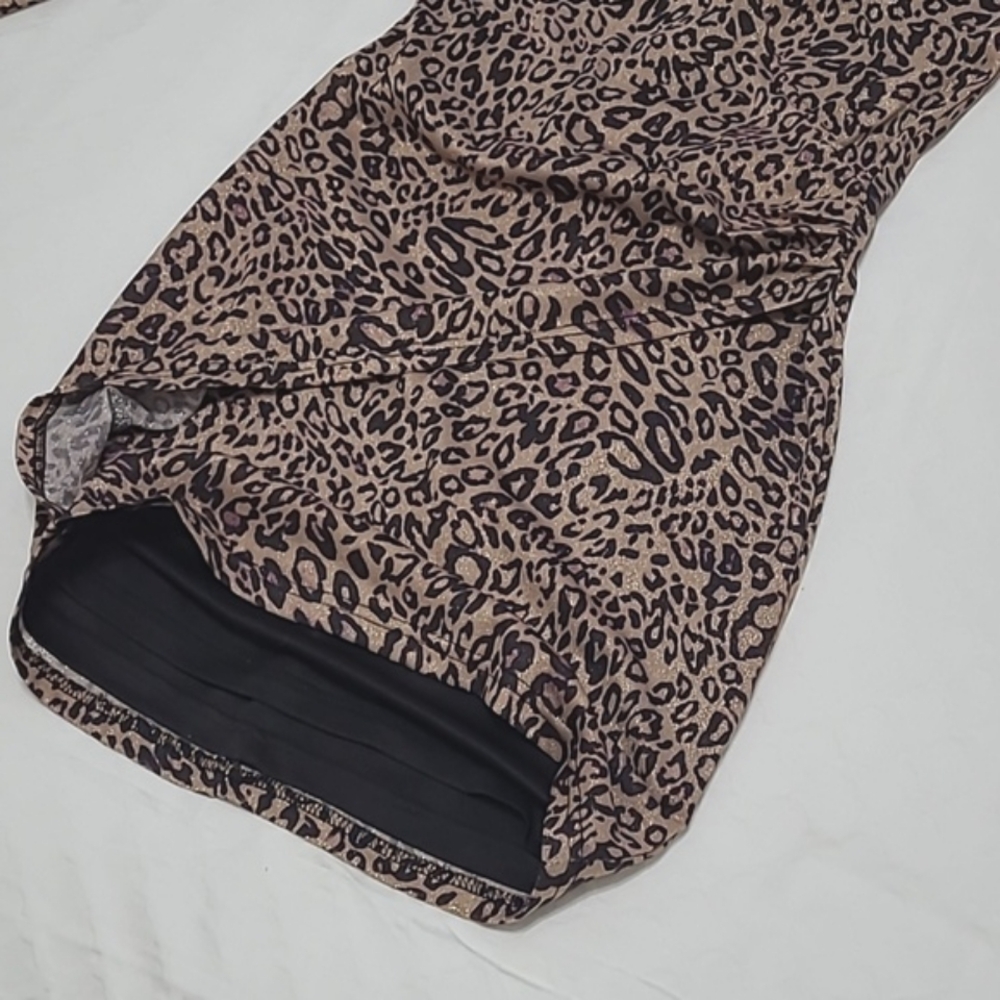 🆕️ superdown 'Laurie' Faux Wrap Dress - Picture 8 of 12